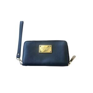 Vintage Michael Kors Black Pebbled Leather Wristlet Zip Around Wallet